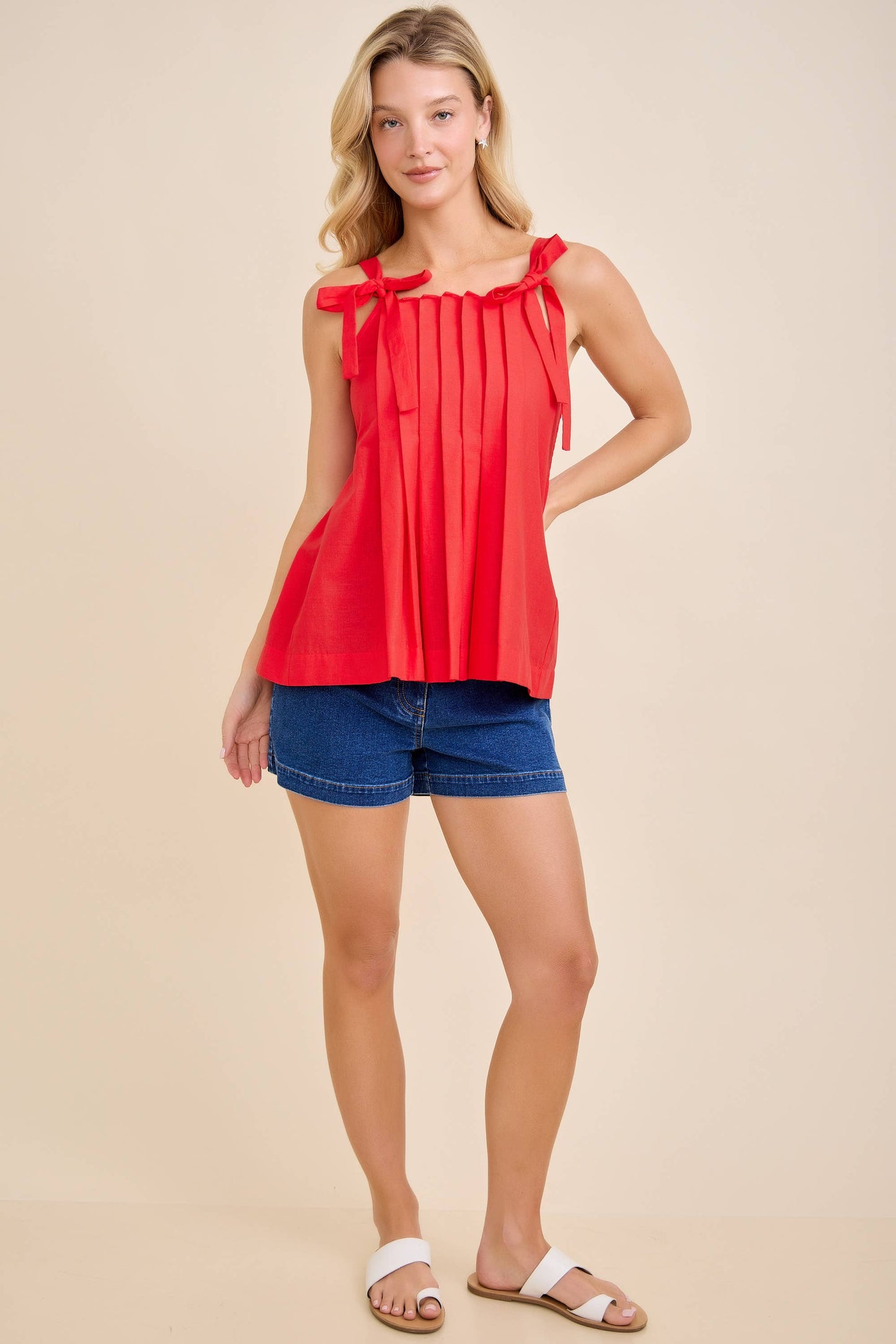Scarlet Ribbon Pleated Sleeveless Top