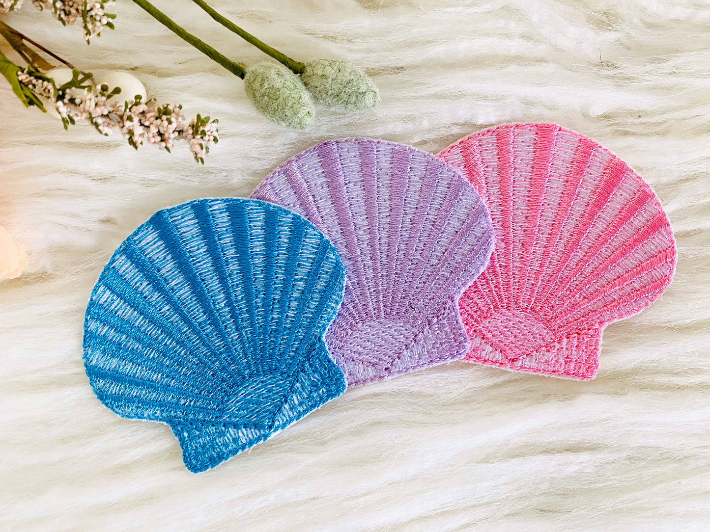 Seashell embroidered hat patch