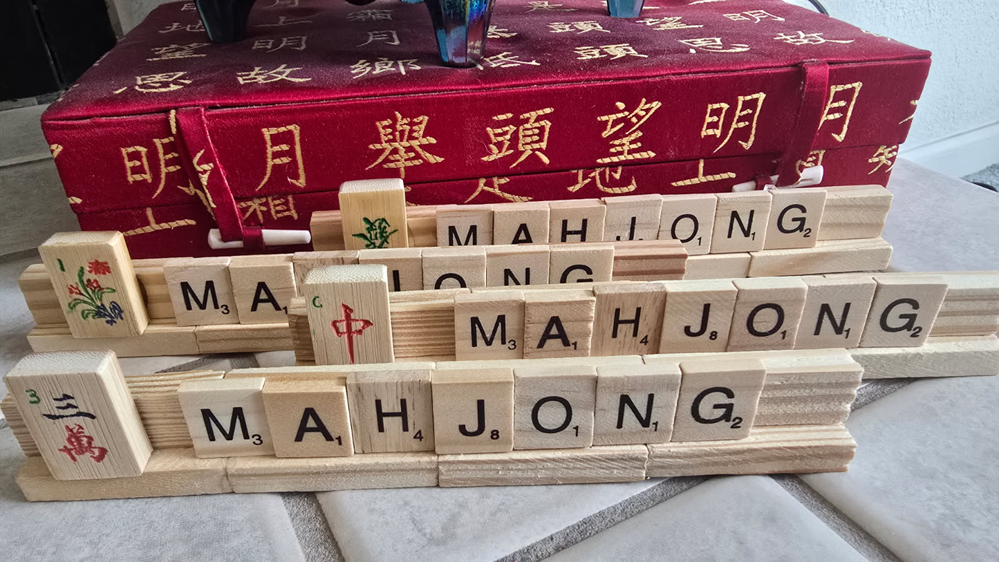 Mahjong scrabble board