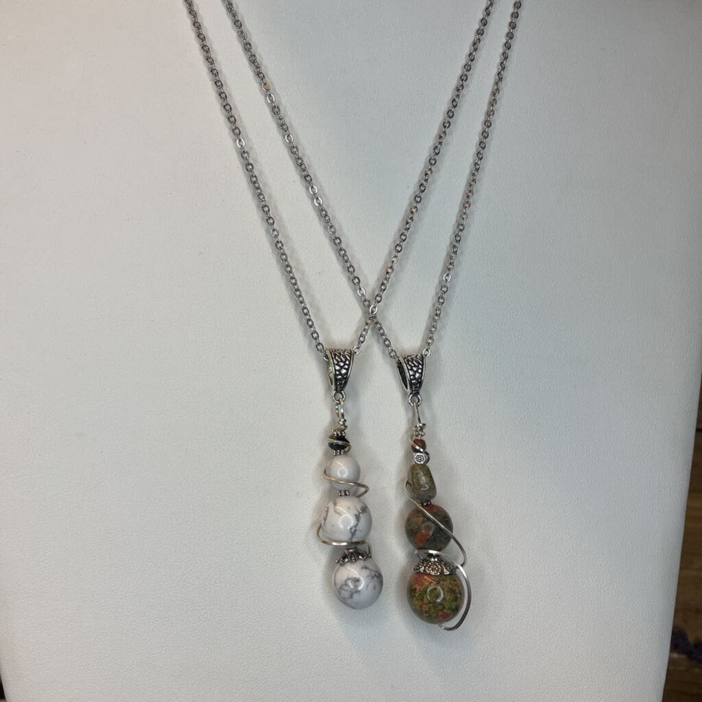 Howlite and Unakite Bead Wrap 22in. Necklace