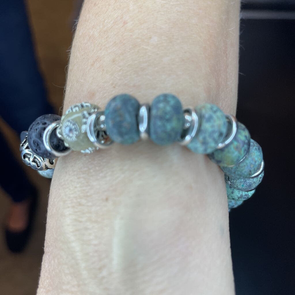 SB Diffuser Genuine African Turquoise w/lava rock and Indonesian bead