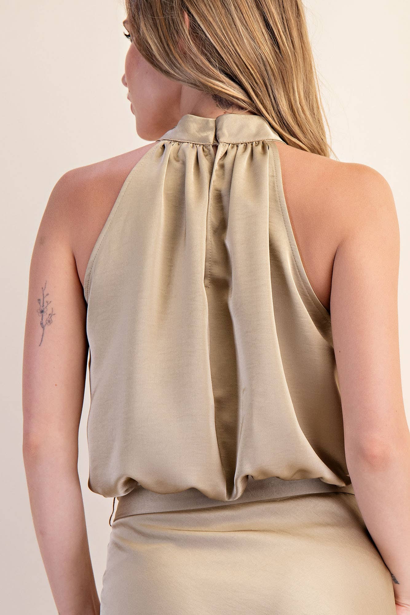 Halter Neck Sleeveless Midi Dress