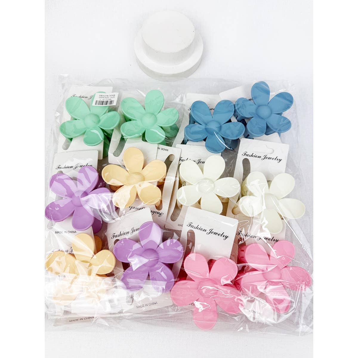 Pastel Tone Daisy Hair Clips