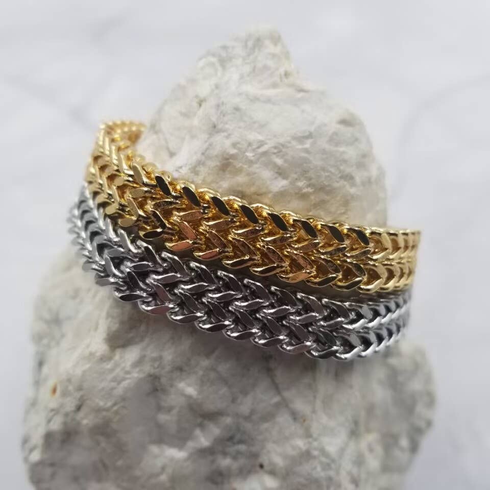 Stainless Chunky Chain Bracelet - Magnetic Snap