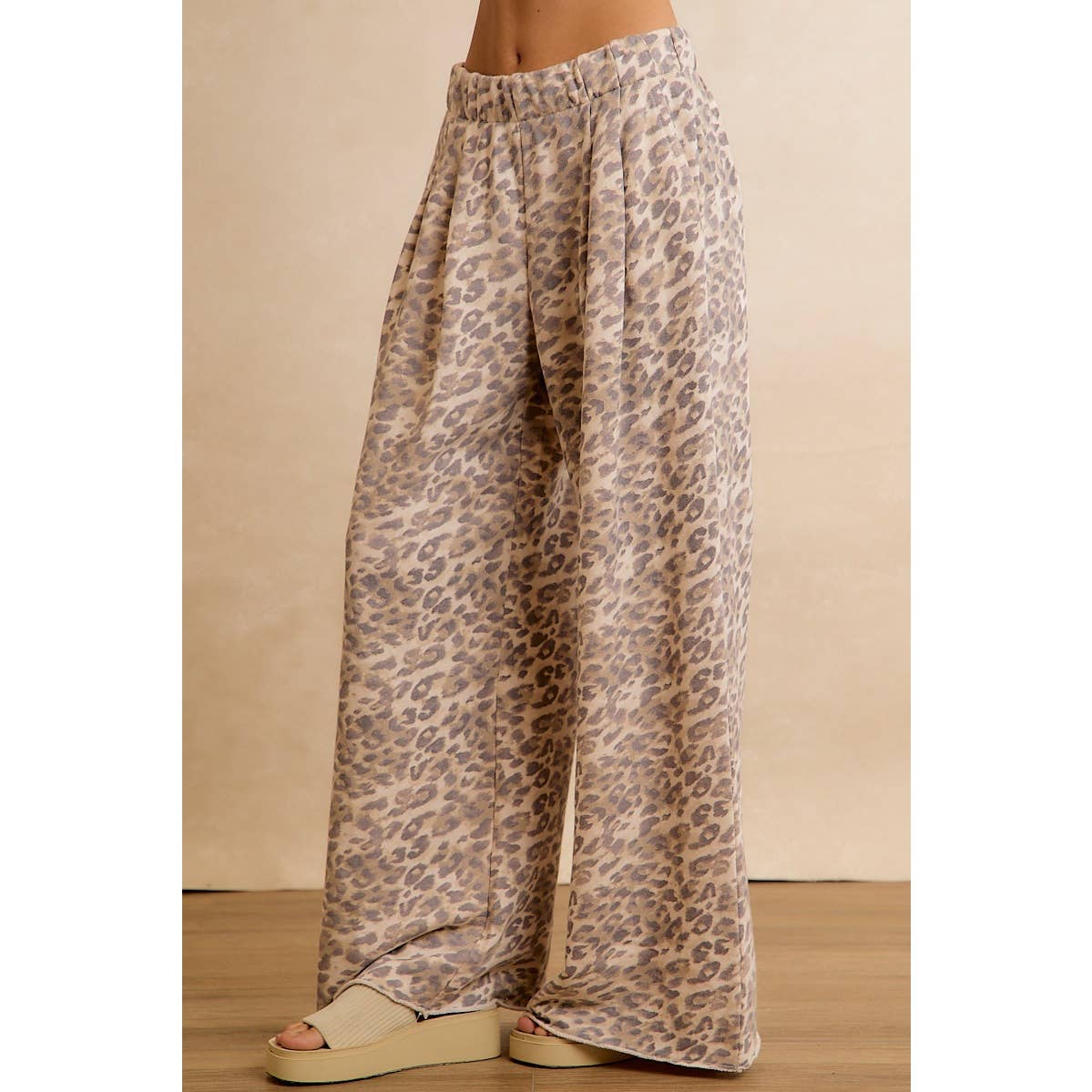 LEOPARD PRINT FULL LENGTH WIDE LEG PULL ON PANTS