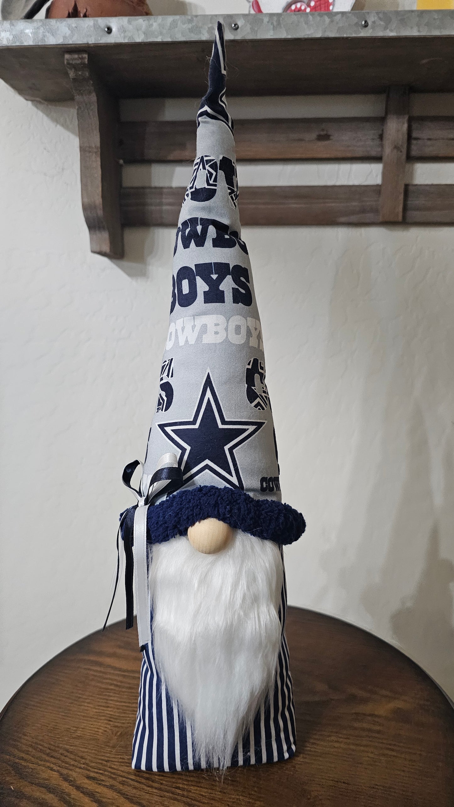 L GNOMIE COWBOYS