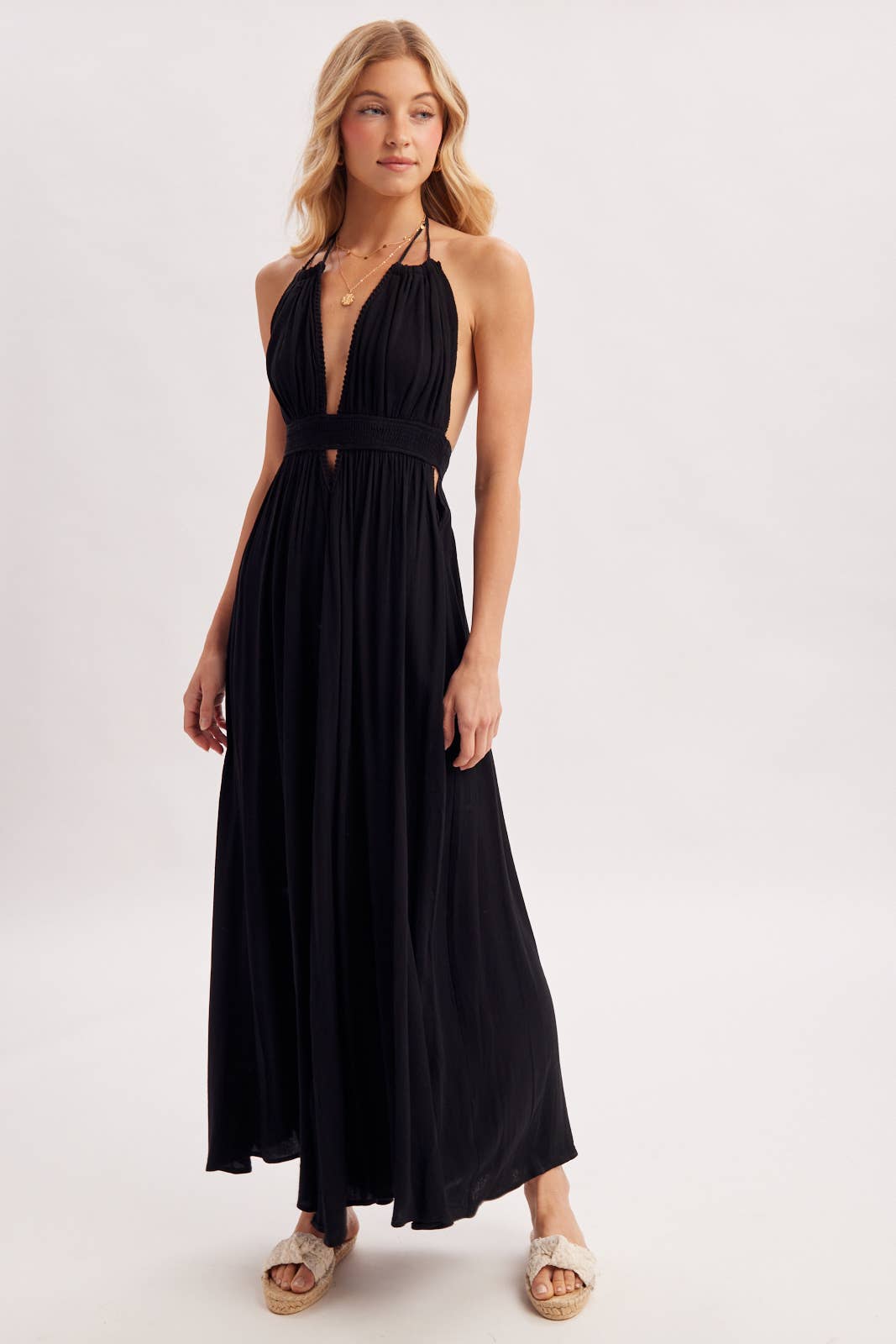 A CRINKLY CREPE DEEP V-NECK HALTER MAXI SUNDRESS