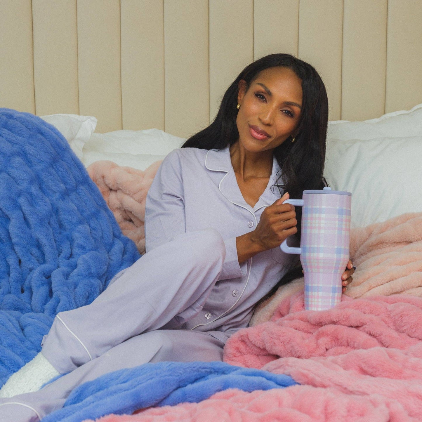 Lavender Dreams HydroJug 40 oz Traveler Tumbler