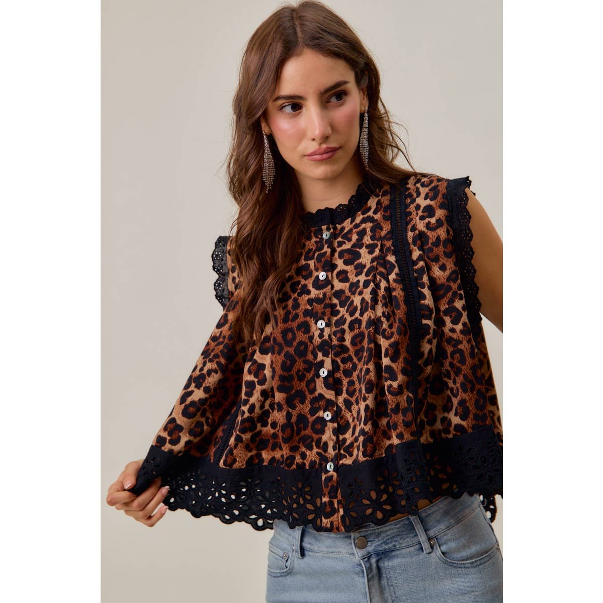 LEOPARD BUTTON UP PLEATED SLEEVELESS BLOUSE TOP