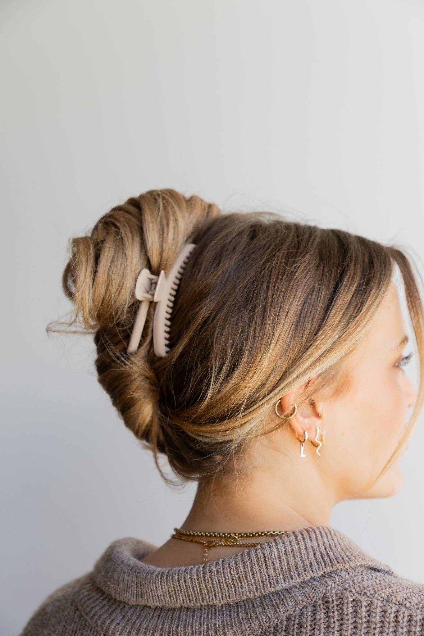 Midi Hold Everything Claw – Matte Finish