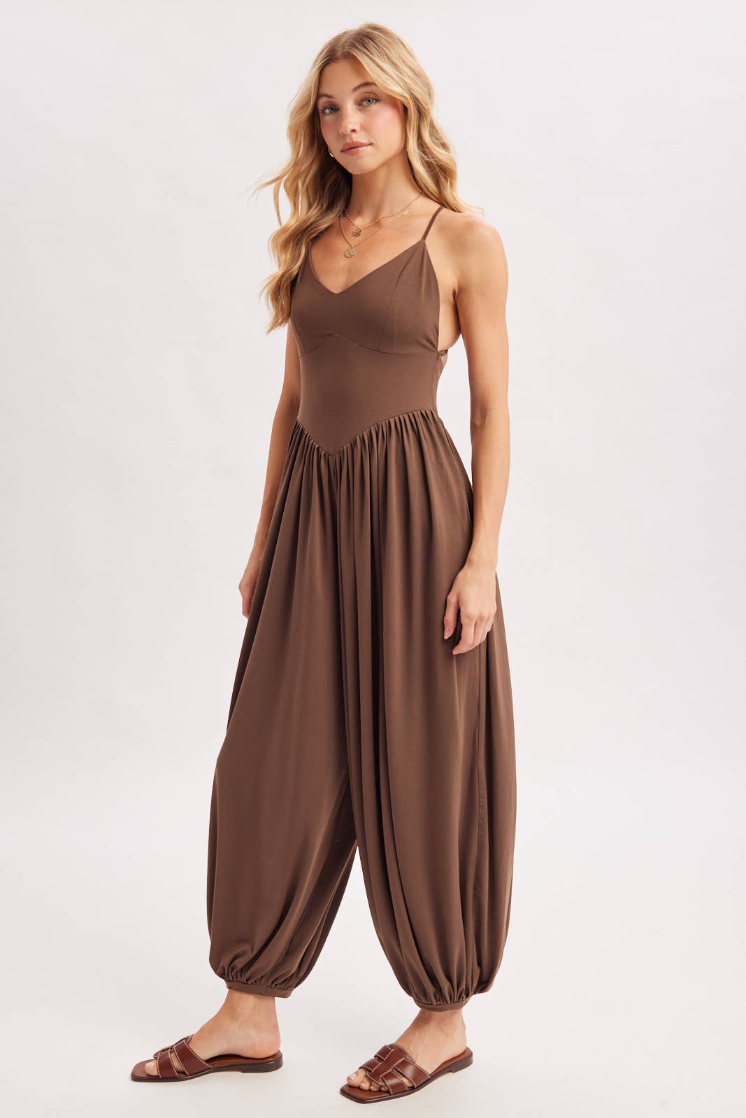 V-NECK RELAXED FLOWY LEGS JUMPSUIT CRISS-CROSS OPEN BACK