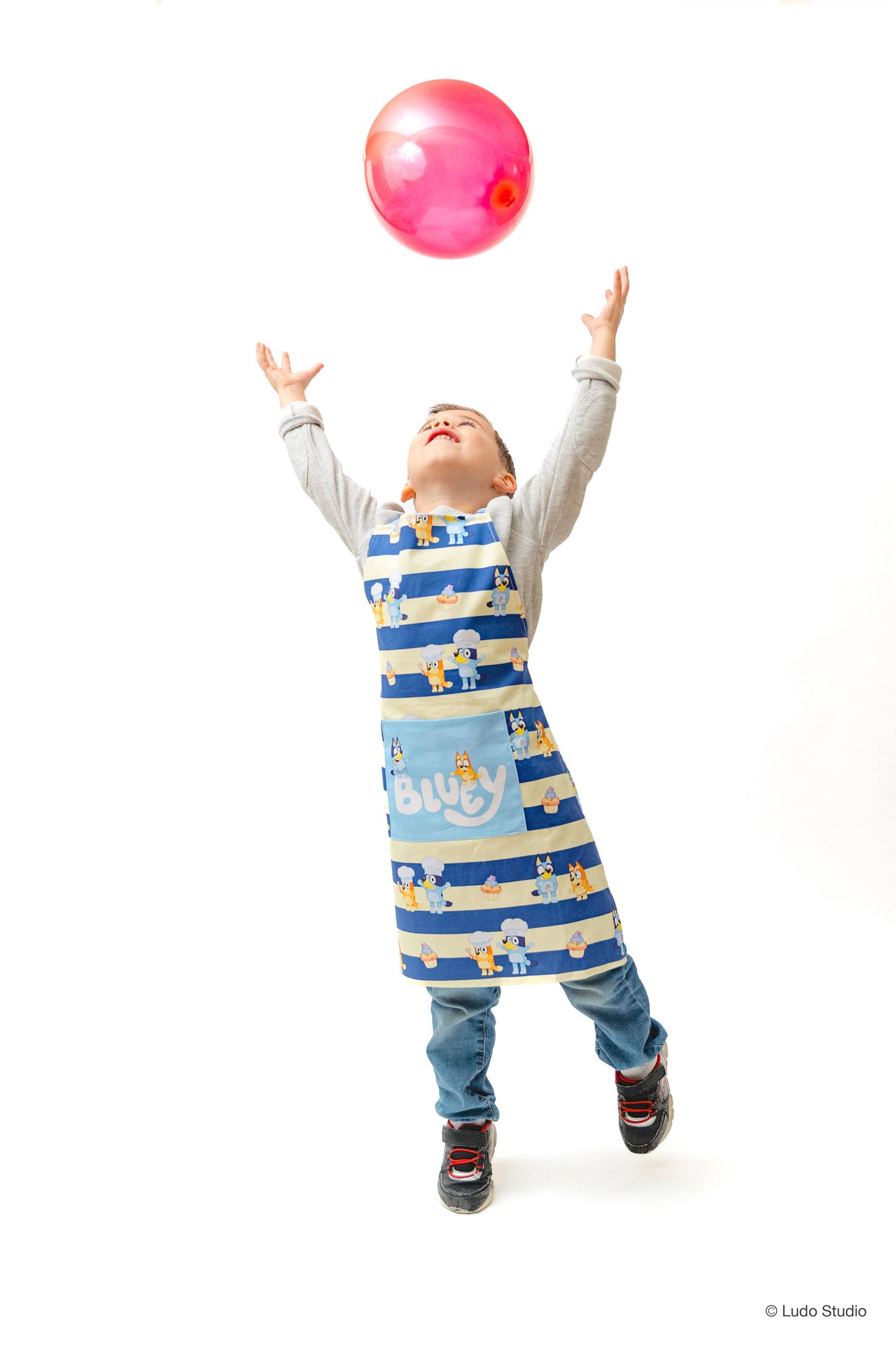 BLUEY Youth Apron and Oven Mitt Set - 3pc Kids Chef Outfit