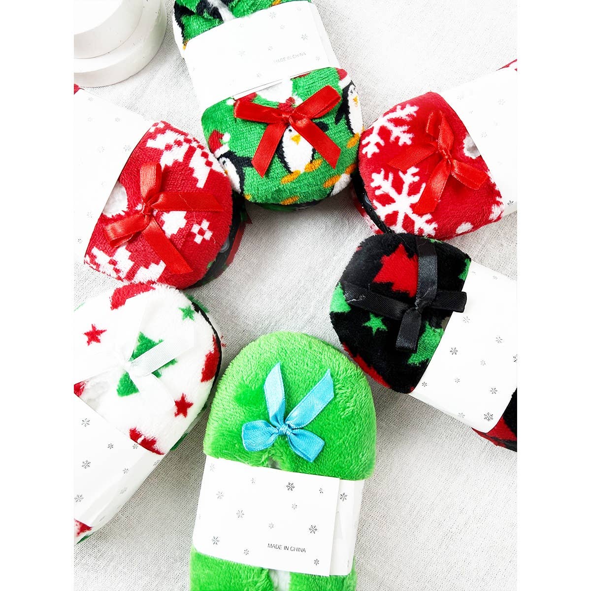 Kids Christmas Theme Fuzzy Slippers