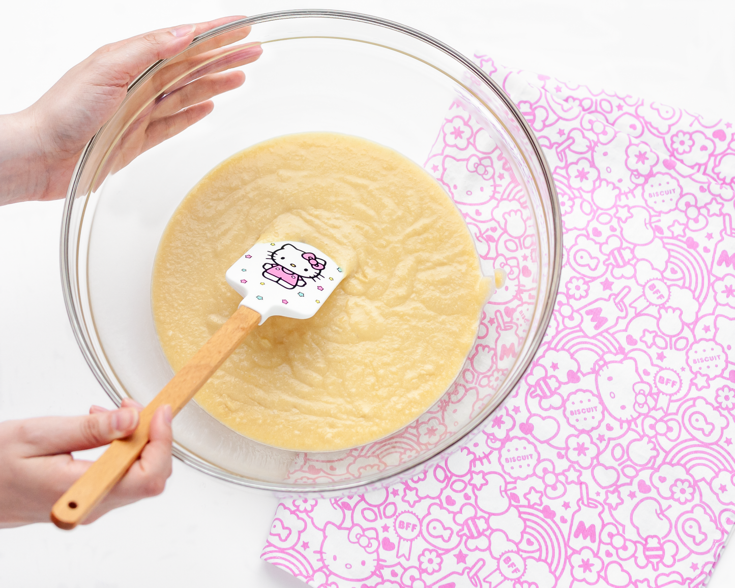 Hello Kitty® Kitchen Towel and Spatula Set – Gift-Ready Set
