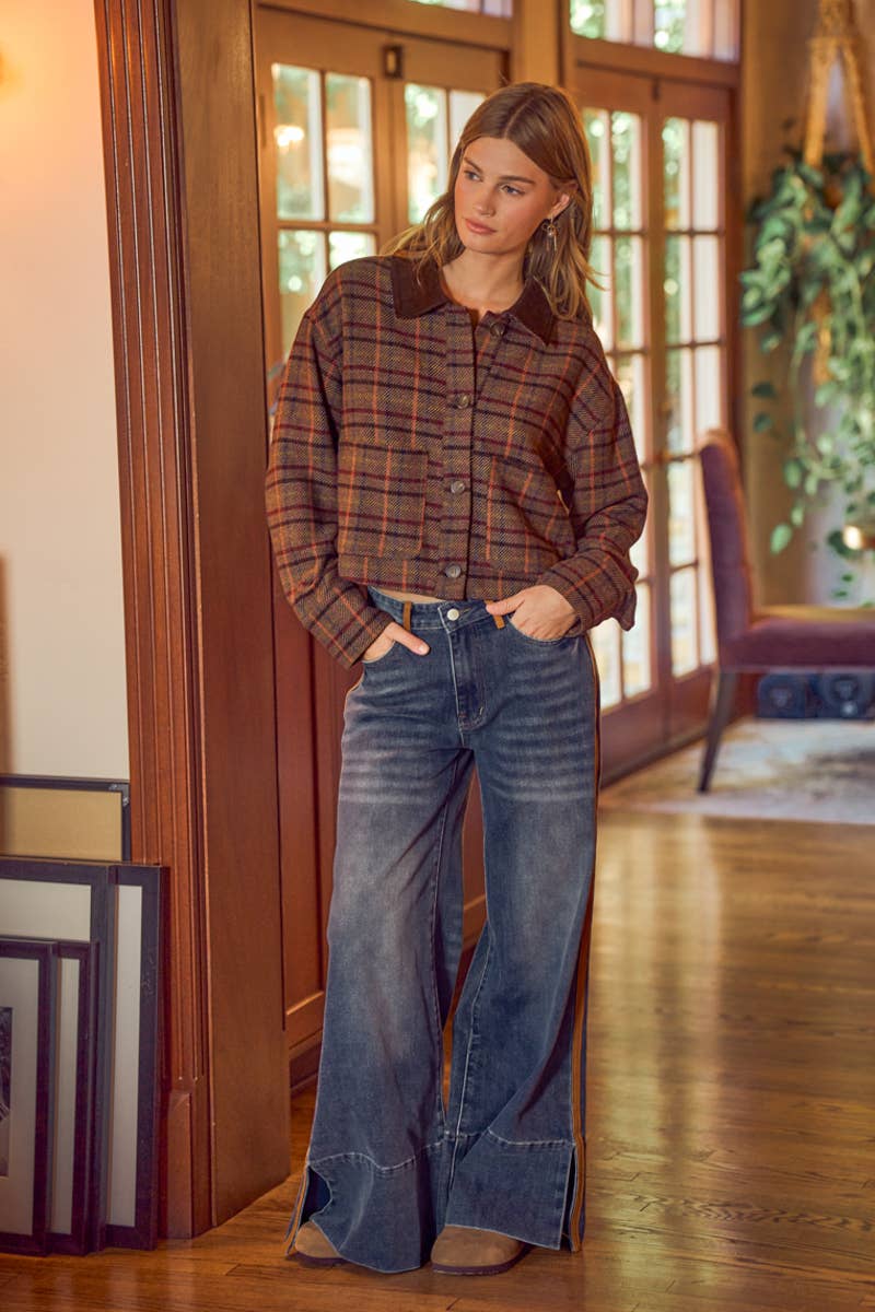 WIDE LEG FLARE WASHED DENIM JEANS WITH SIDE SEAM