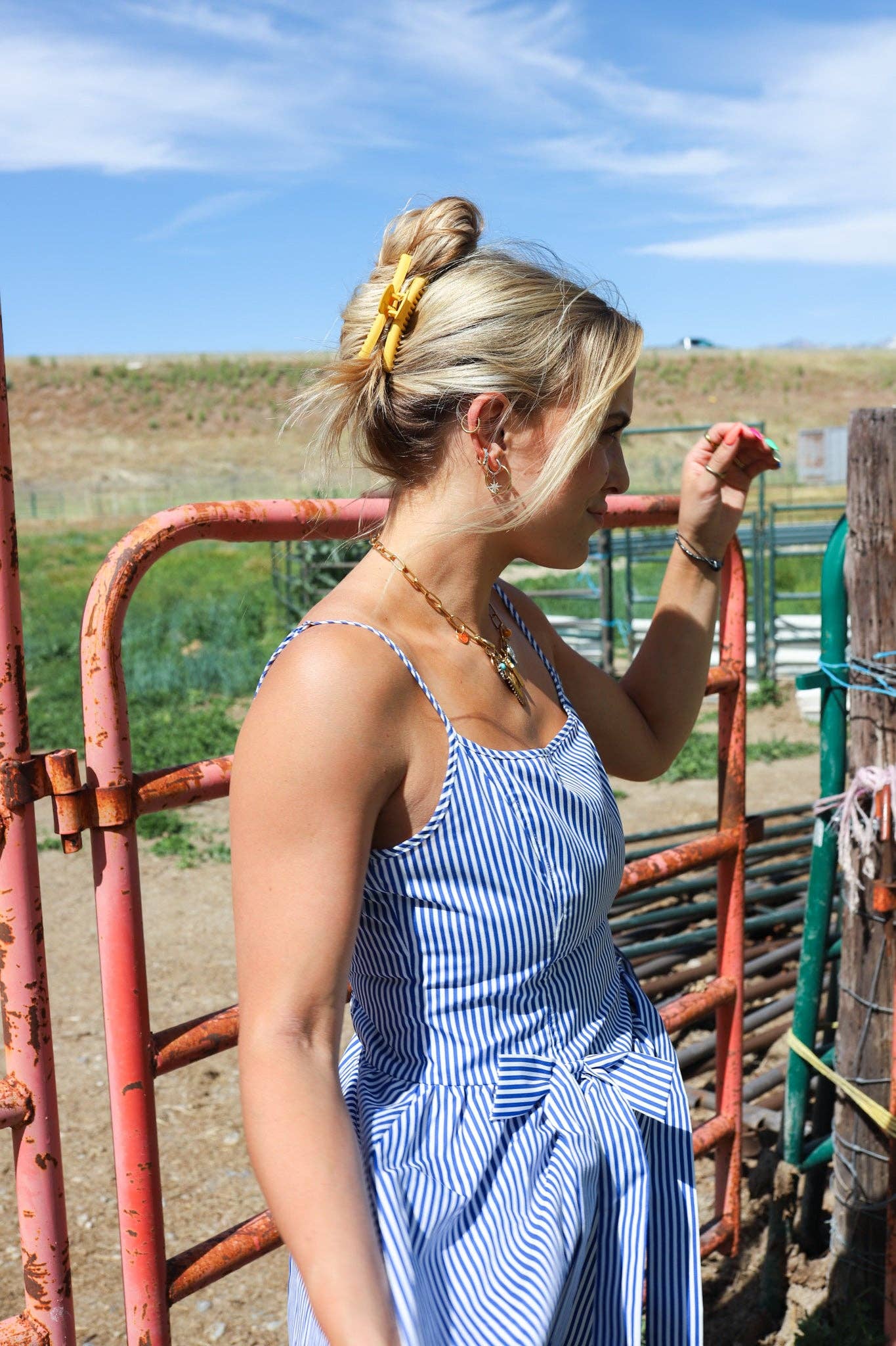 Midi Hold Everything Claw – Matte Finish