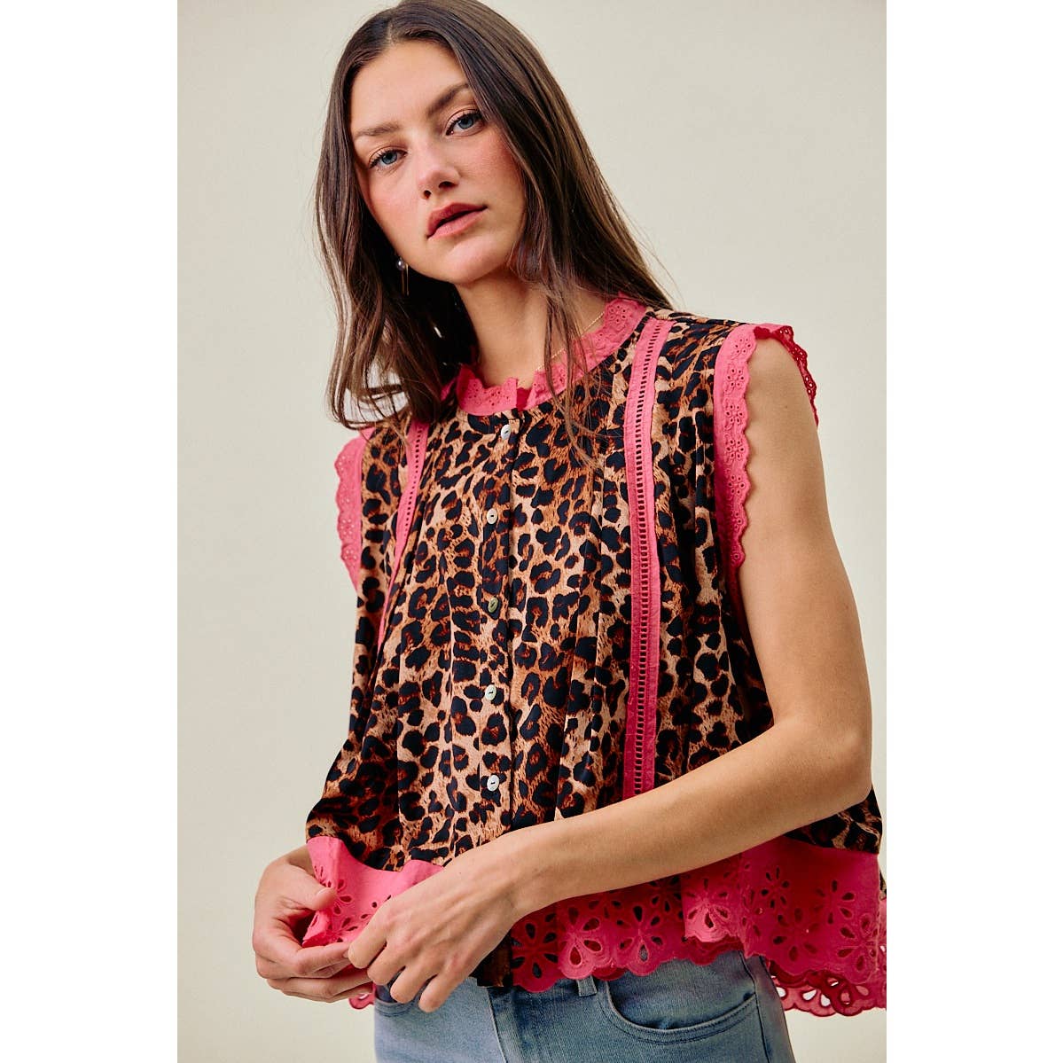 LEOPARD BUTTON UP PLEATED SLEEVELESS BLOUSE TOP