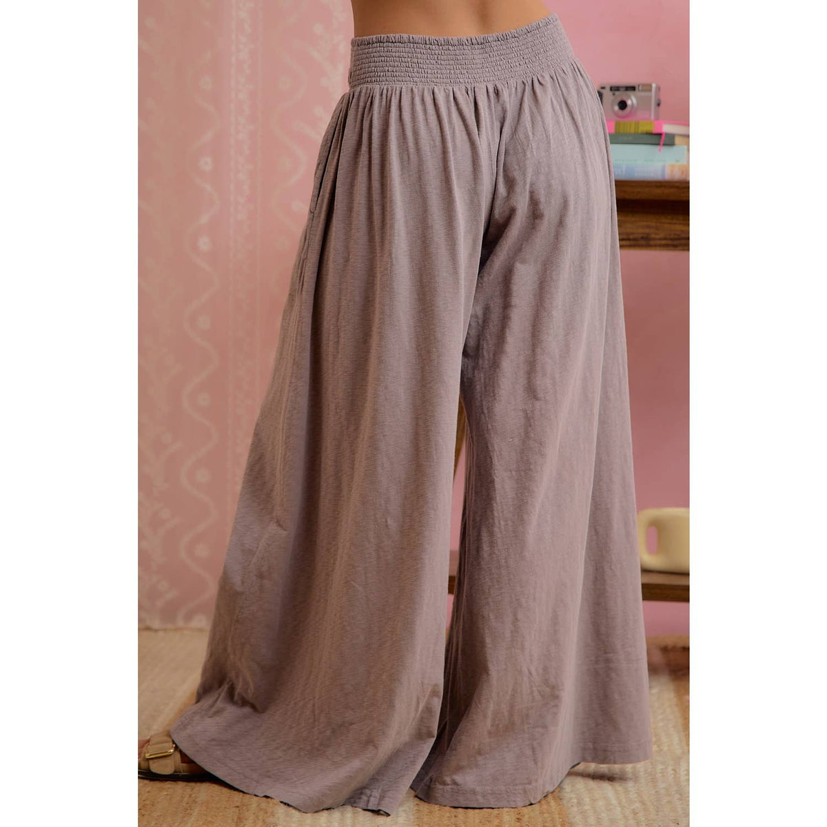 WOMEN SMOCKED WAIST WIDE LEG PULL ON PANTS