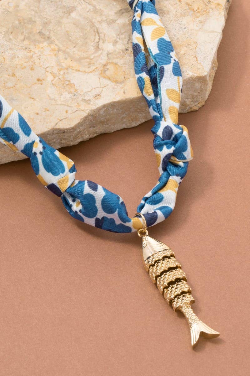 Metallic Pendant Knotted Bandana Necklace