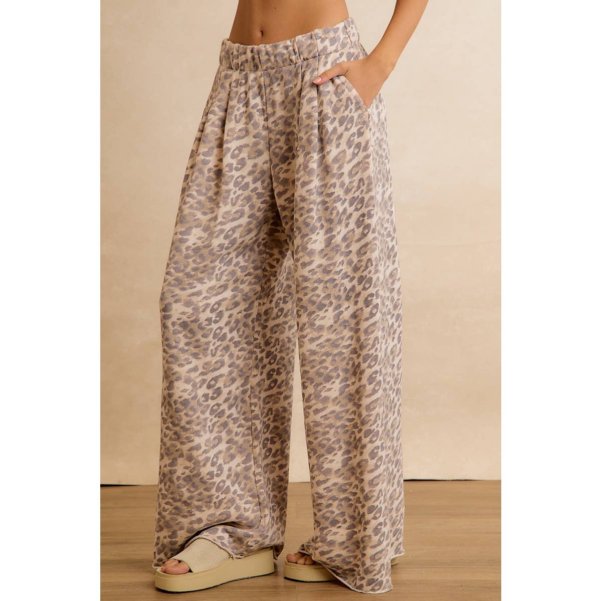 LEOPARD PRINT FULL LENGTH WIDE LEG PULL ON PANTS