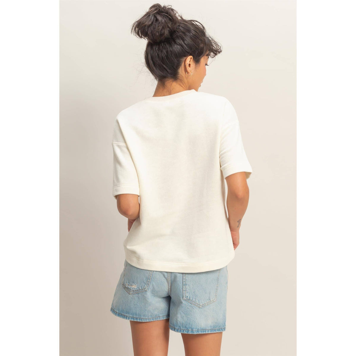 Crew Neck Short Sleeve Top