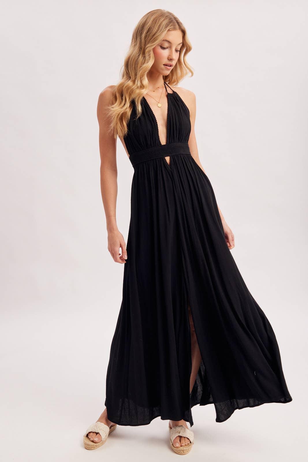 A CRINKLY CREPE DEEP V-NECK HALTER MAXI SUNDRESS