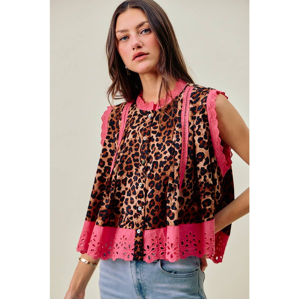 LEOPARD BUTTON UP PLEATED SLEEVELESS BLOUSE TOP