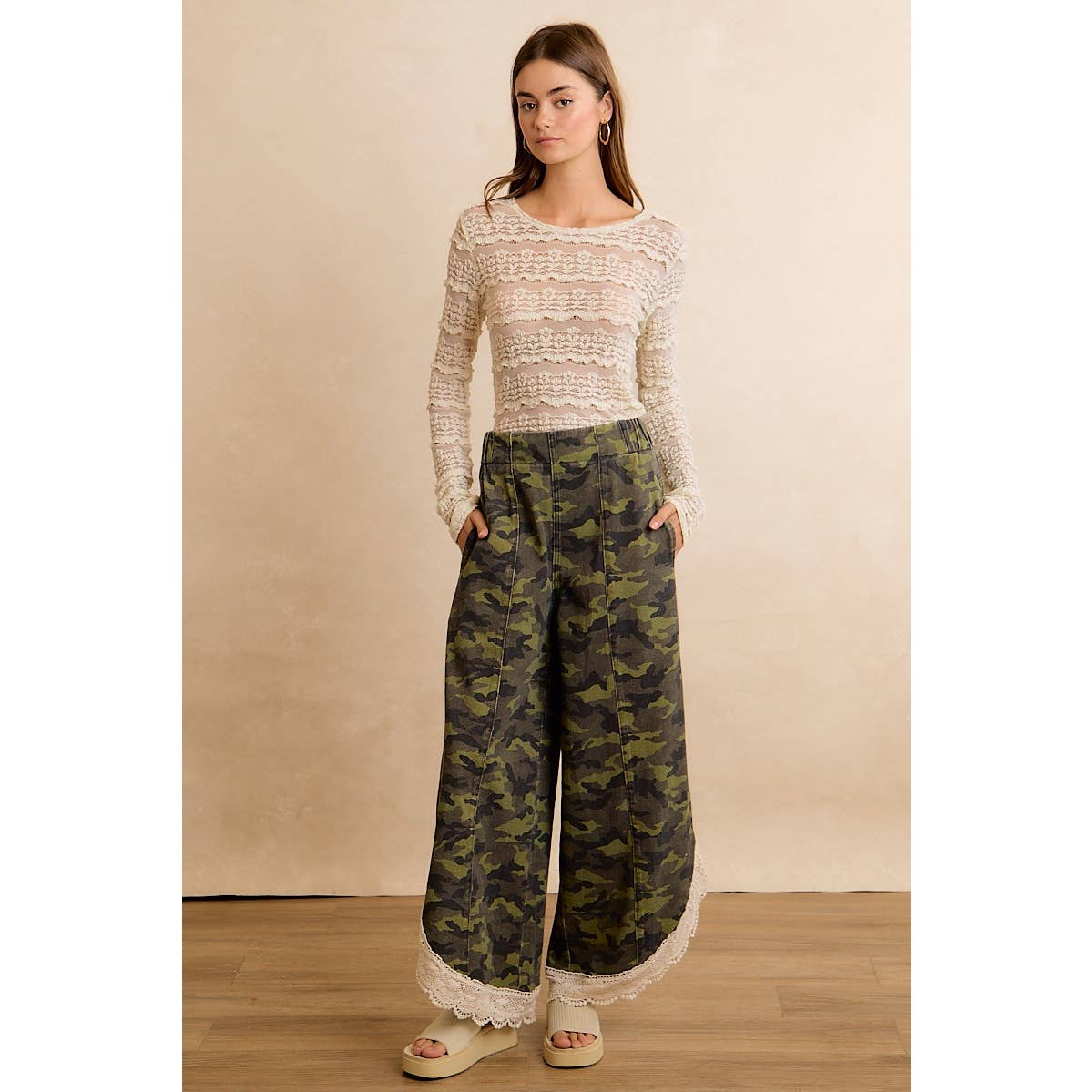 CAMO PRINT LACE HEM FULL LENGTH WIDE LEG PANTS