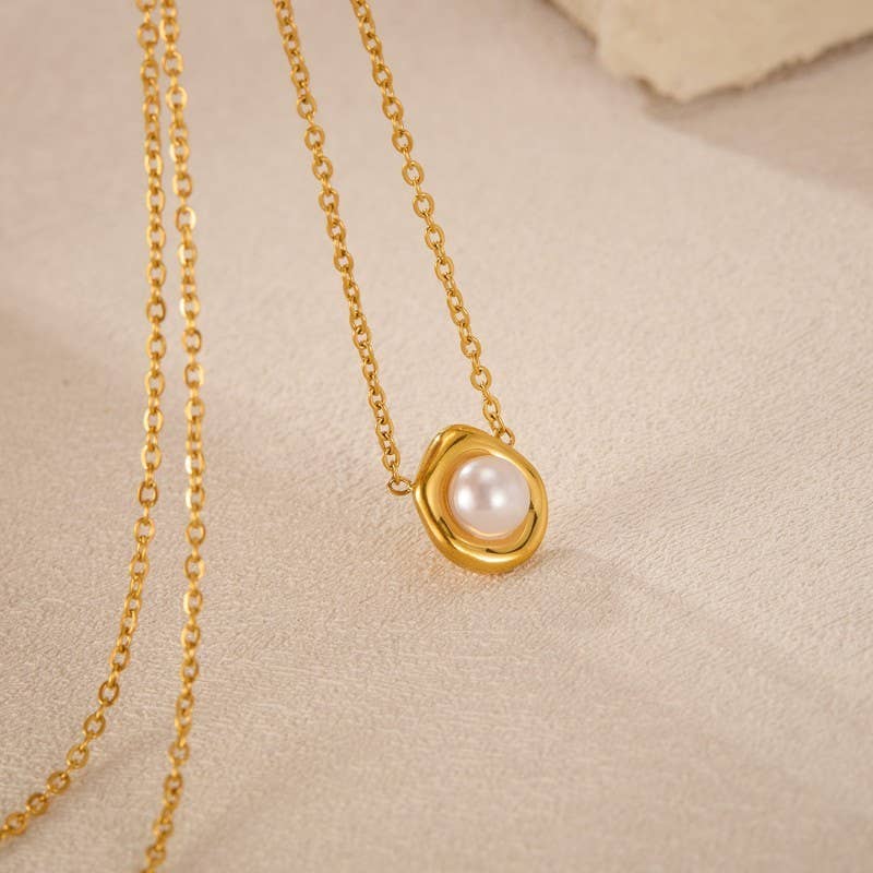 18K STAINLESS STEEL TARNISH FREE PEARL NECKLACE | 40NK9544