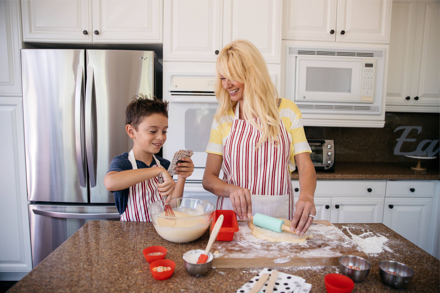 Jr Baker's Set – 17-Piece Kids Baking Kit