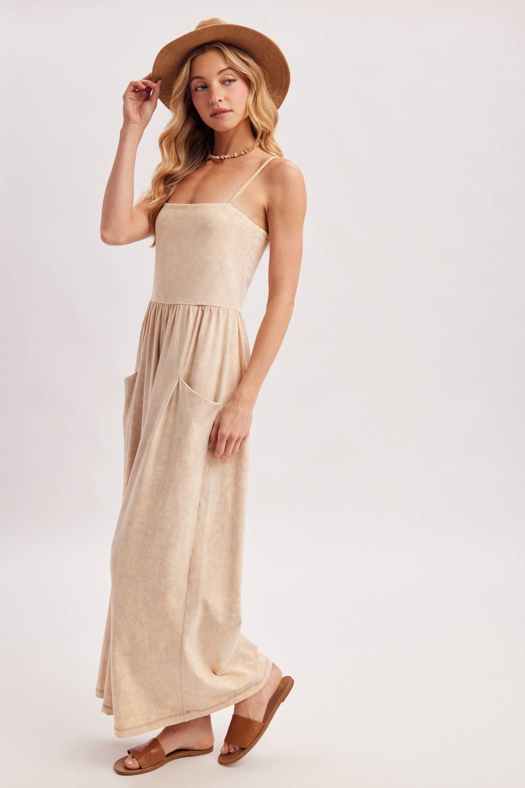 WASHED SLEEVELESS WIDE LEG JUMPSUIT