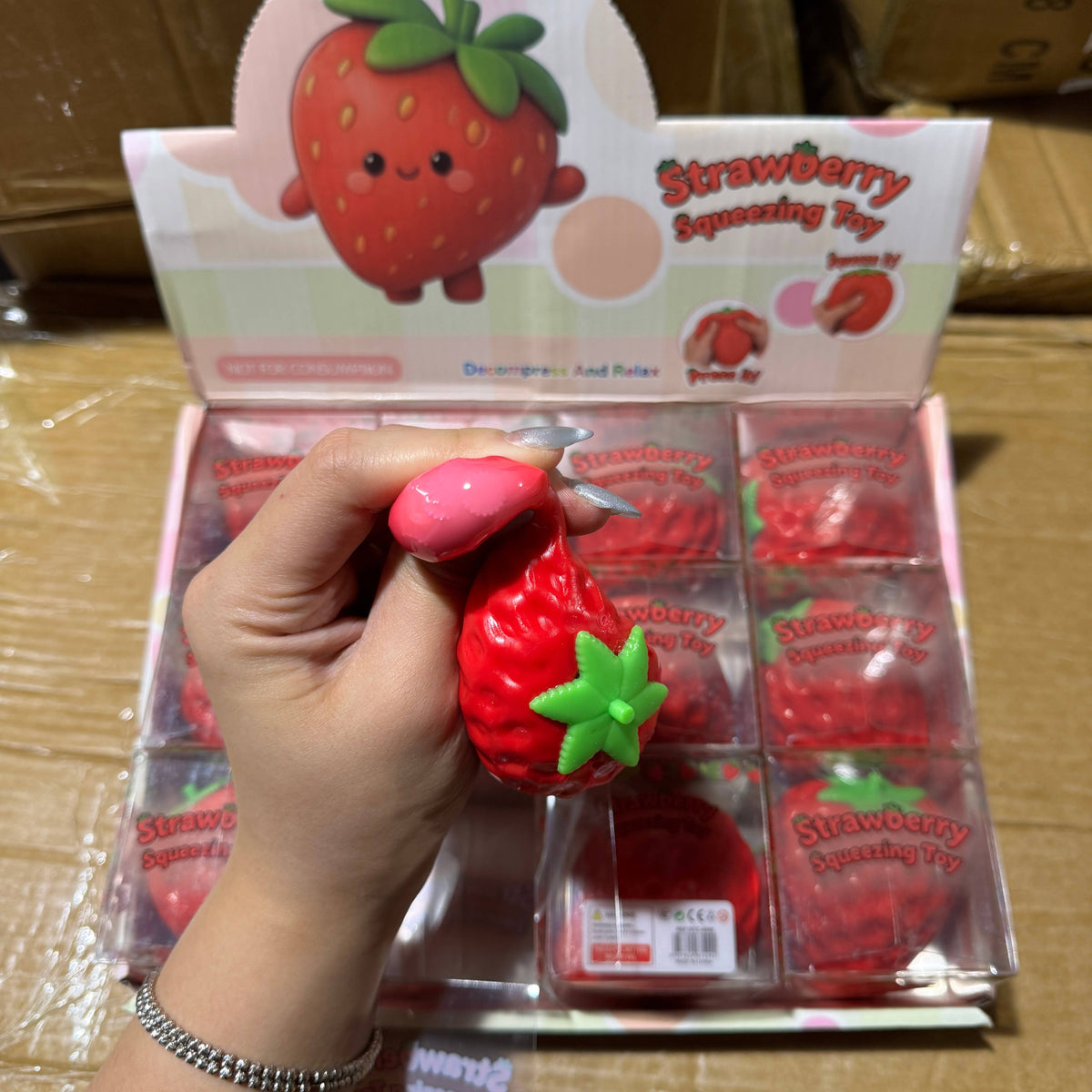 Crackling Crunchy Strawberry Squishy 12/pk | A042
