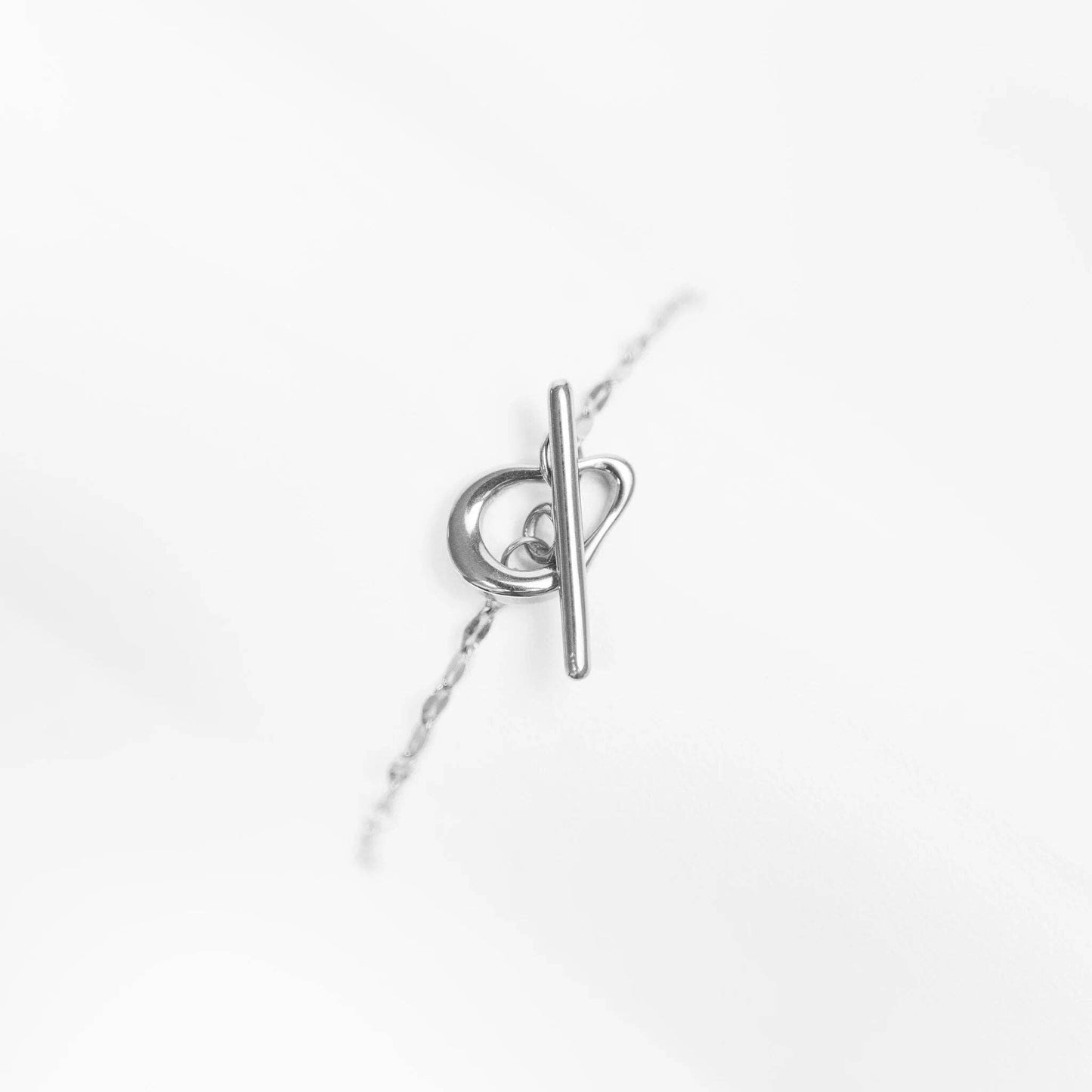 18K Gold PVD Stainless Steel Abstract Carabiner Bracelet