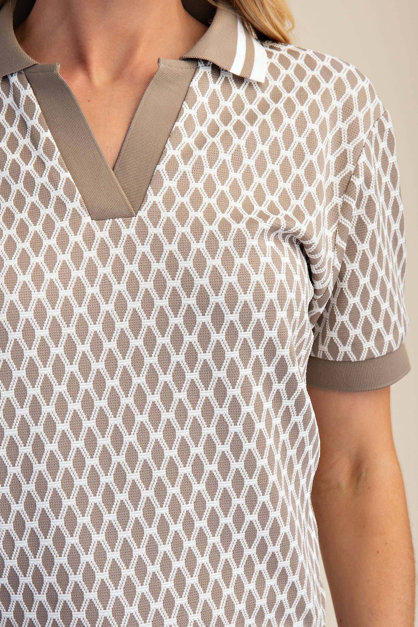 Collar Neck Short-Sleeve Polo Top