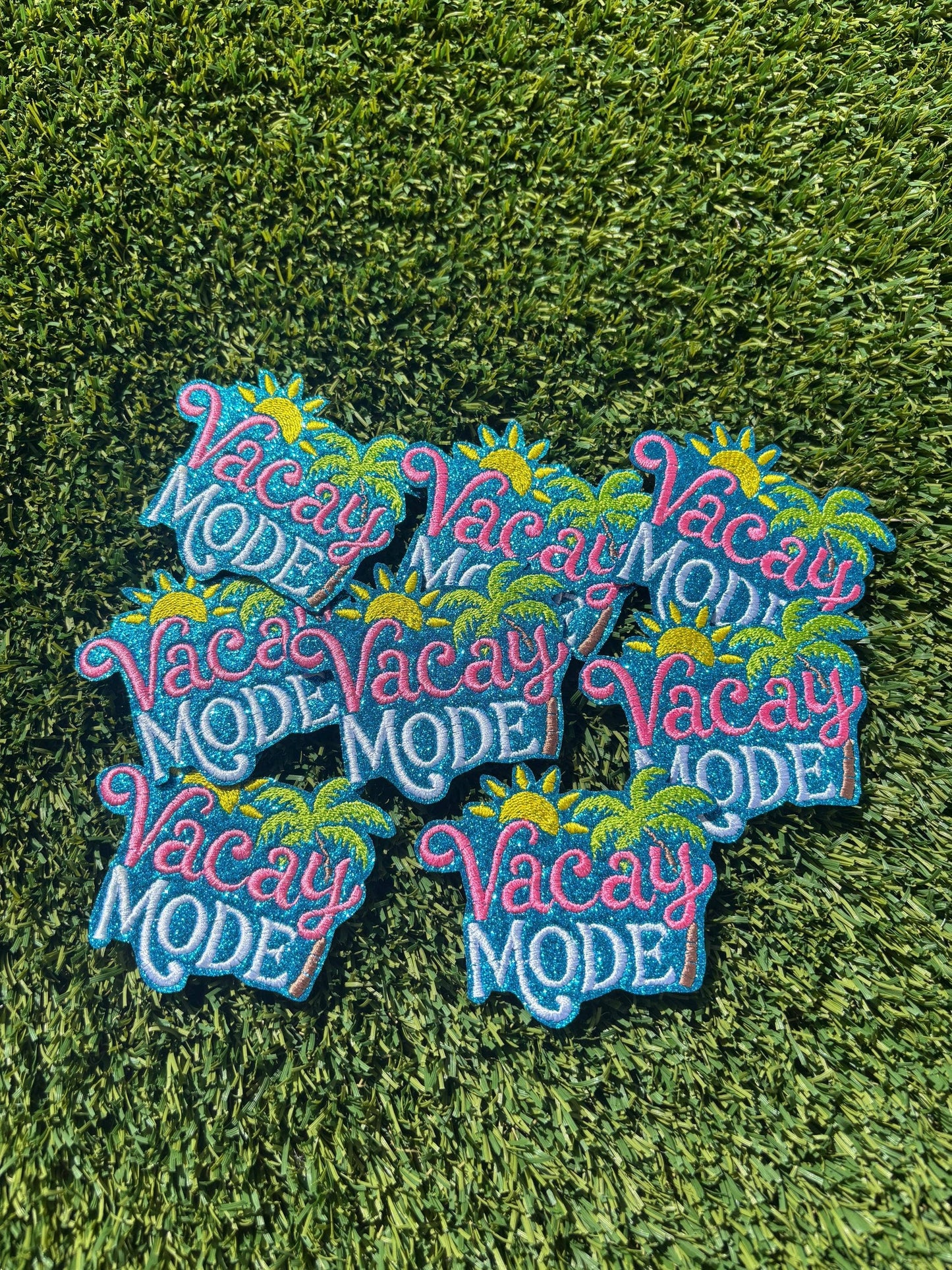 Trendy Vacay Mode Glitter Patch