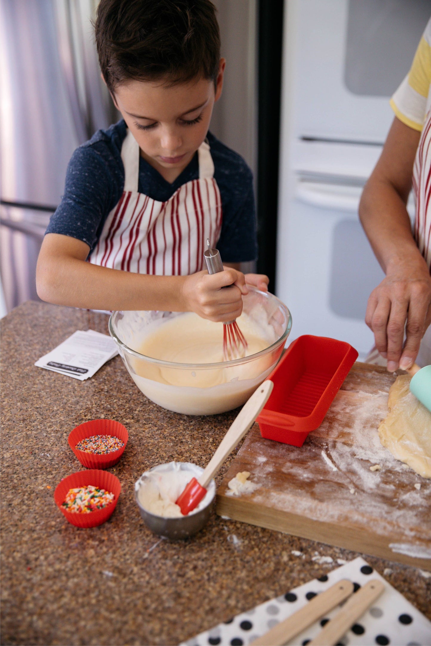 Jr Baker's Set – 17-Piece Kids Baking Kit