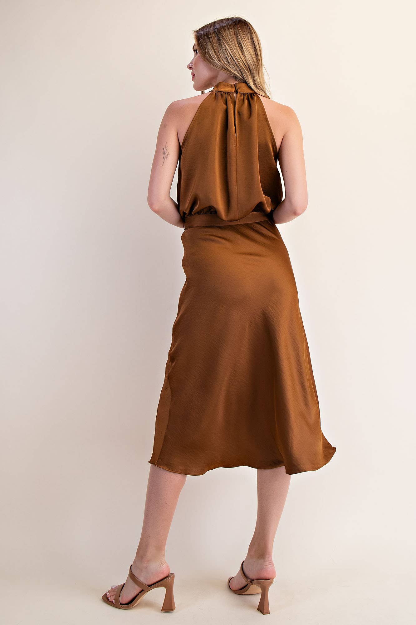 Halter Neck Sleeveless Midi Dress