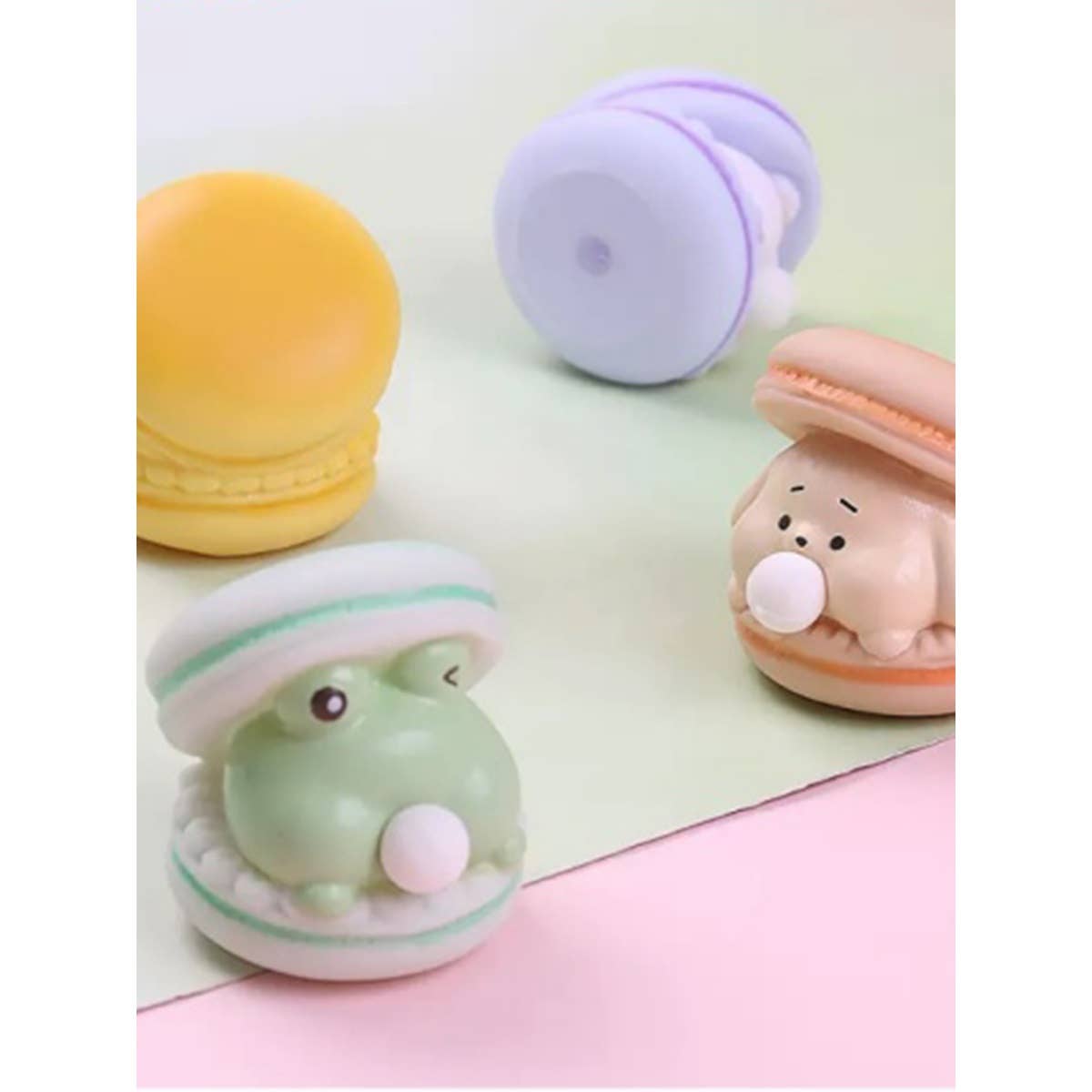 Macaroon Squeeze Animals Spit Bubble Toy
