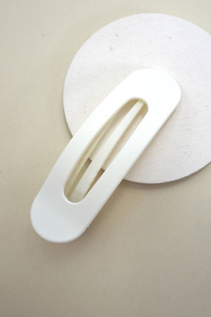 LARGE OVAL LAY DOWN FLAT HAIR CLAW CLIPS | 40H916