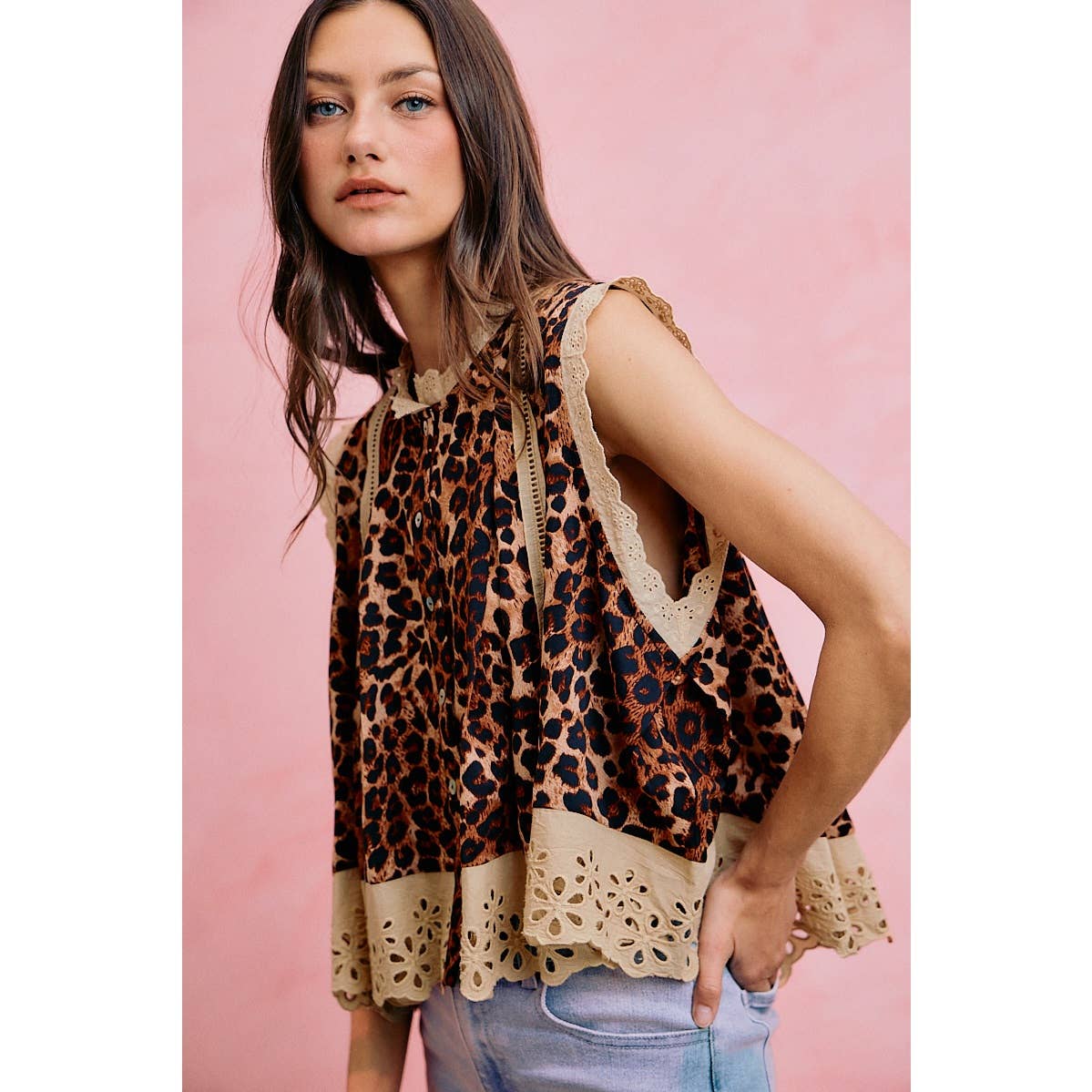 LEOPARD BUTTON UP PLEATED SLEEVELESS BLOUSE TOP
