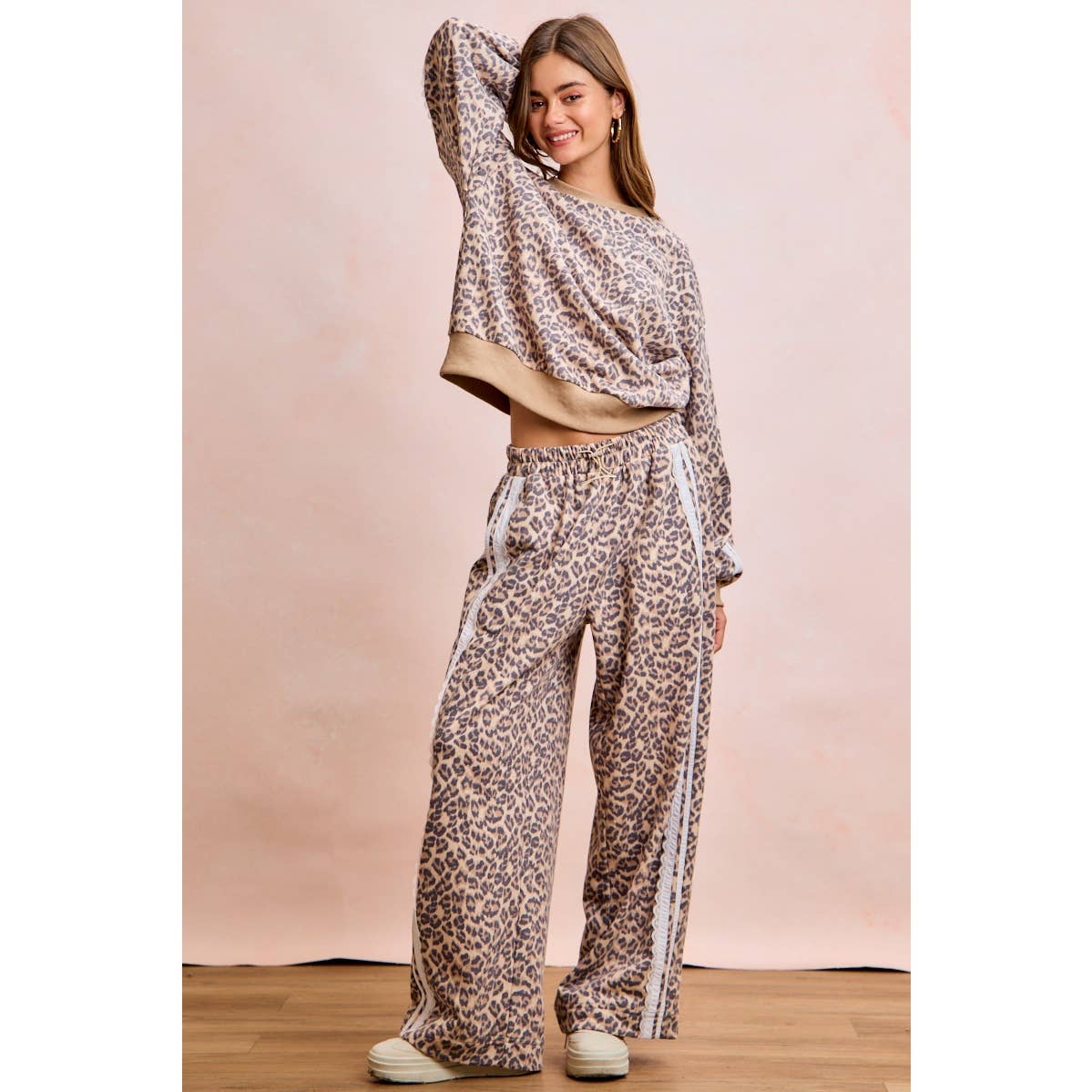 LEOPARD FRENCH TERRY LACE CONTRAST SWEATSHIRT TOP