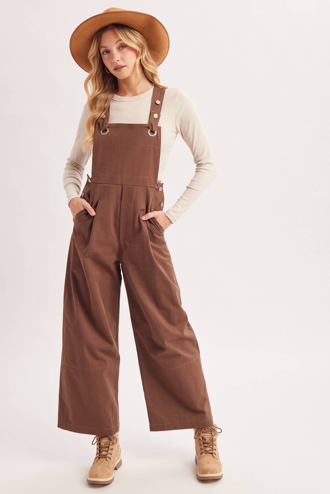 WIDE-LEG OVERALLS JUMPSUIT