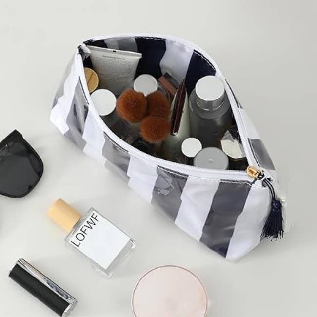 TRAVEL STRIPE COSMETIC MAKEUP POUCH BAG | 40P594