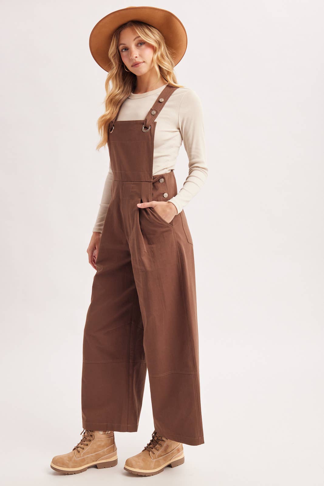 WIDE-LEG OVERALLS JUMPSUIT