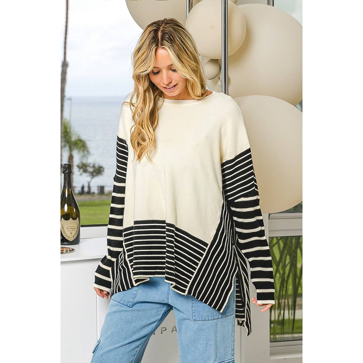 MIXED STRIPE SIDE SLIT SWEATER