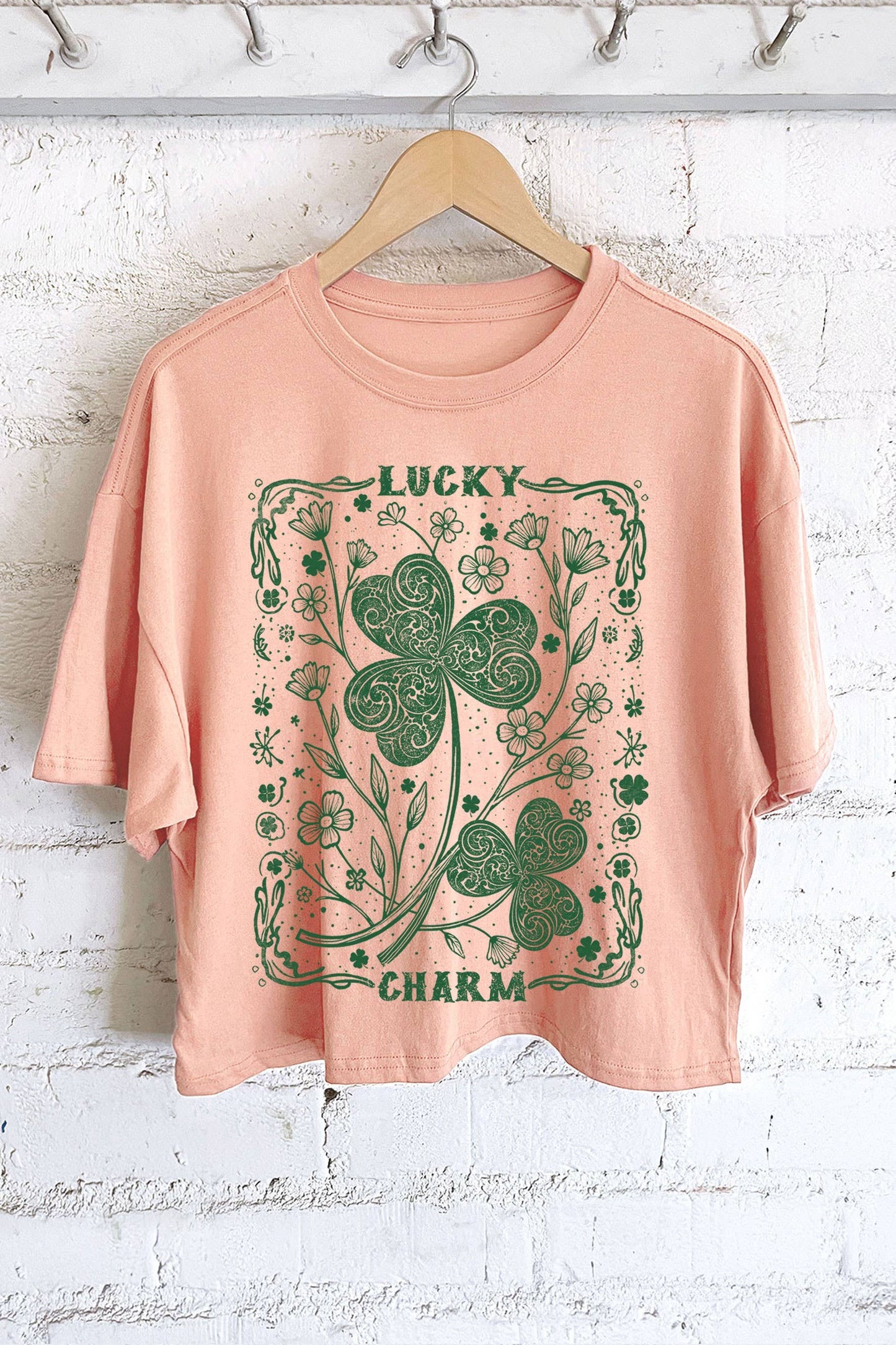 LUCKY CHARM CLOVER GRAPHIC LONG CROP TOP