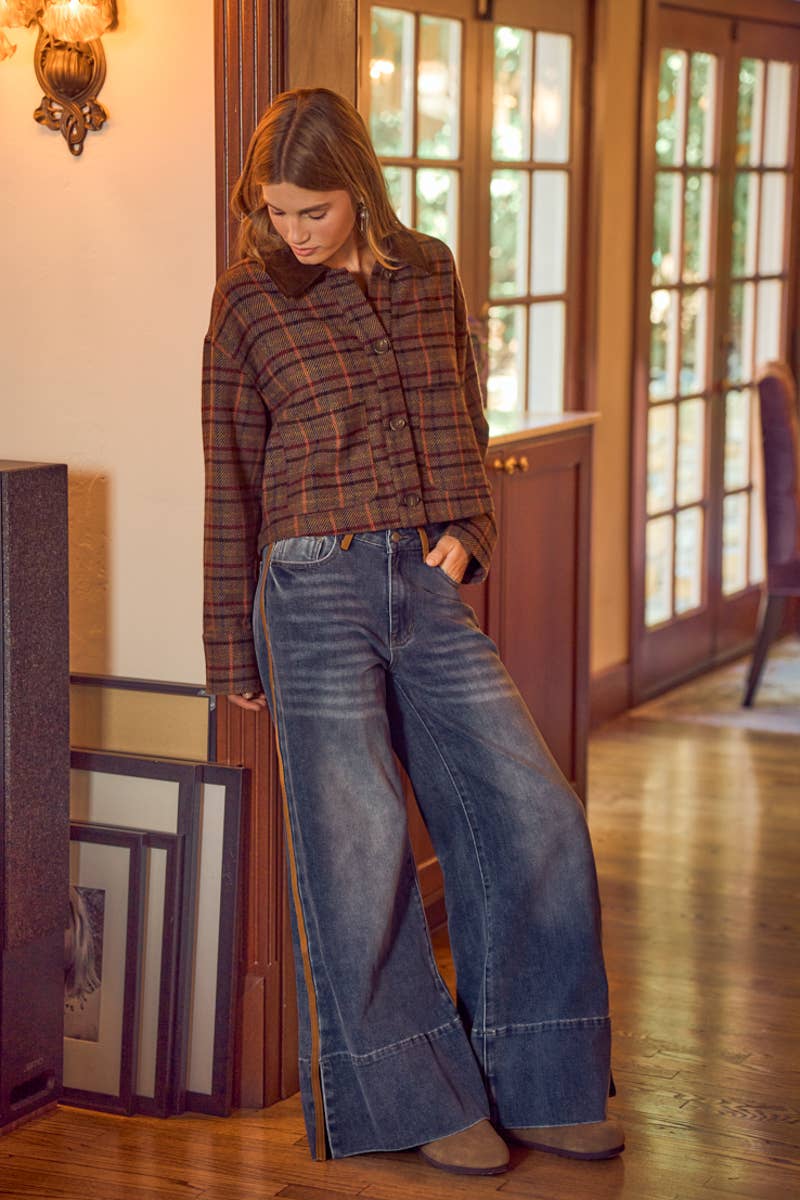 WIDE LEG FLARE WASHED DENIM JEANS WITH SIDE SEAM