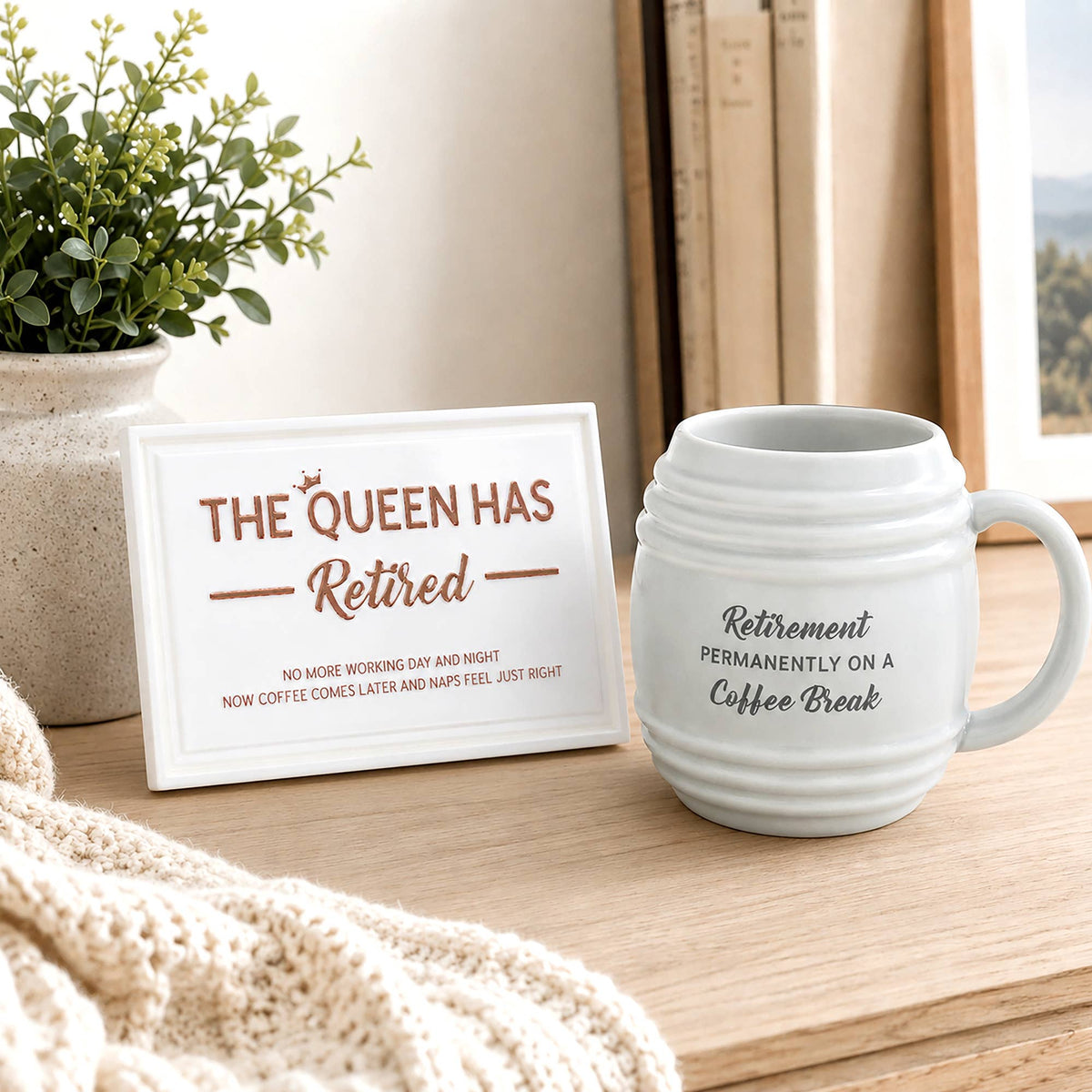 The Queen - 6" x 4" Ceramic Plaque