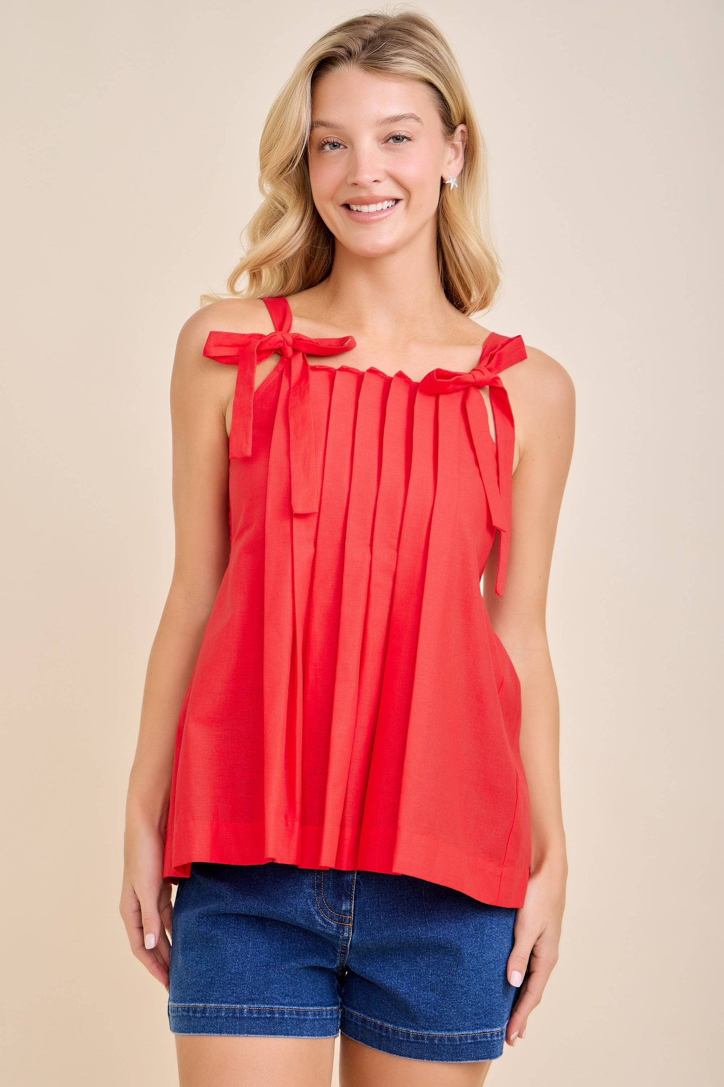 Scarlet Ribbon Pleated Sleeveless Top