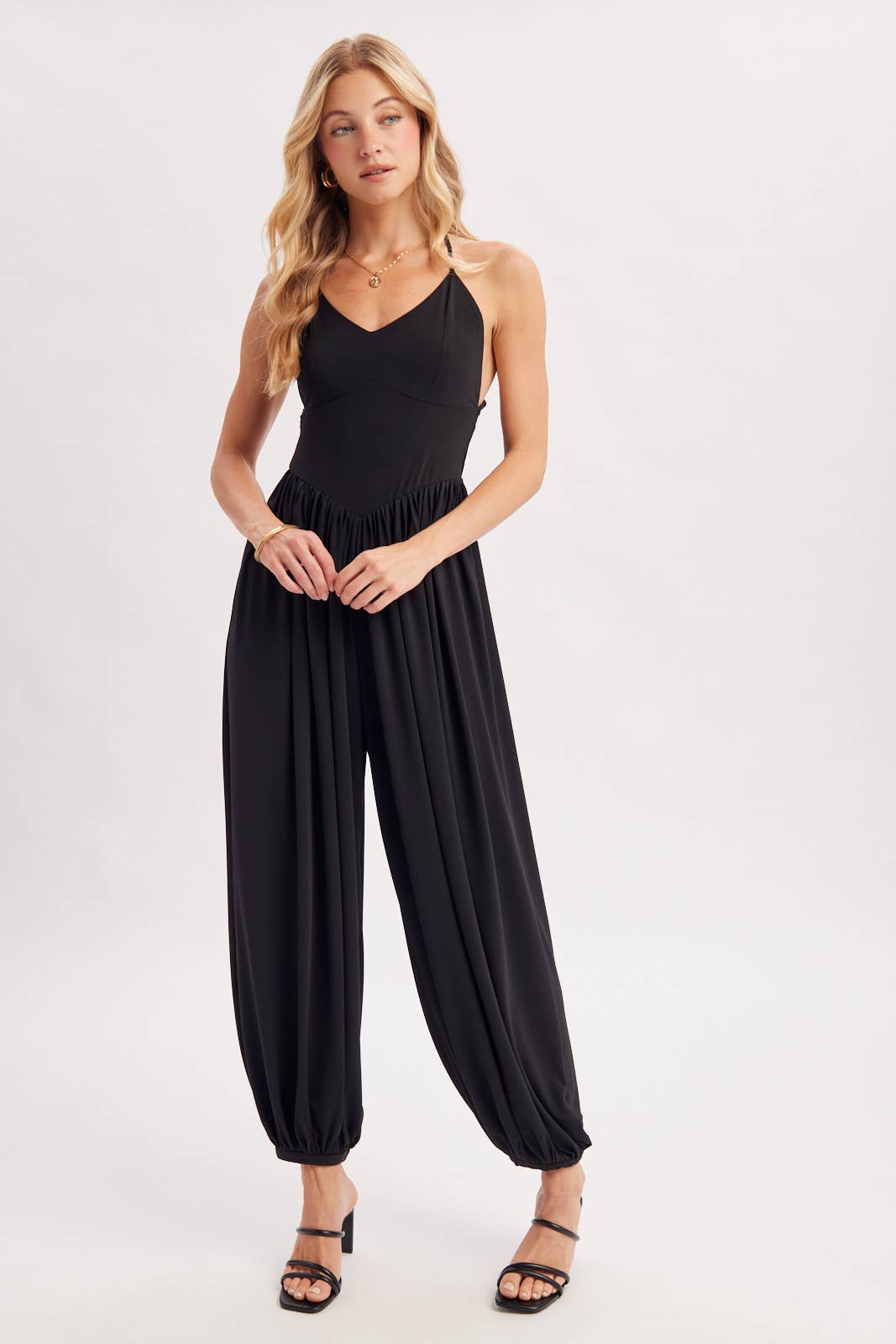 V-NECK RELAXED FLOWY LEGS JUMPSUIT CRISS-CROSS OPEN BACK